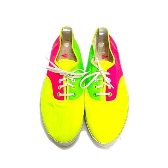 Vintage 1990s neon nylon canvas colorblock lace up sneakers
